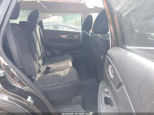 5N1AT2MV1GC894821 2016 NISSAN ROGUE - Image 8