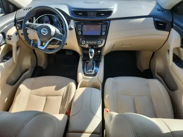 5N1AT2MV1HC730485 2017 NISSAN ROGUE - Image 8