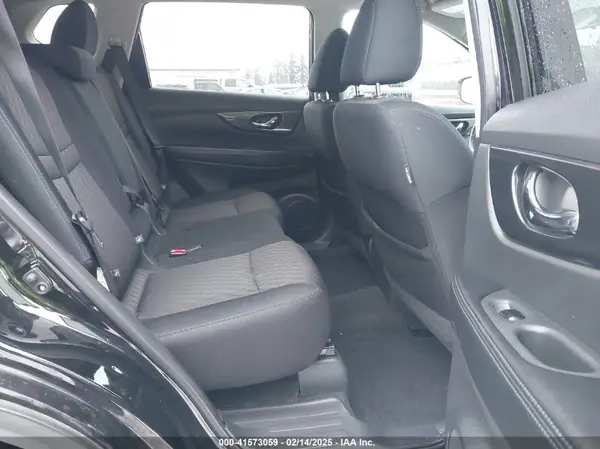 5N1AT2MV1HC730793 2017 NISSAN ROGUE - Image 8