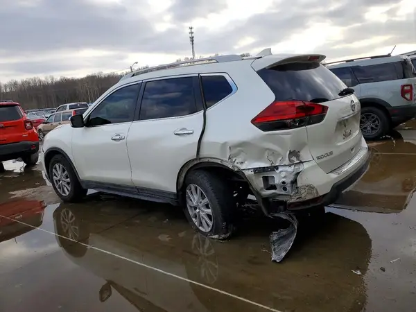 5N1AT2MV1HC731328 2017 NISSAN ROGUE - Image 2