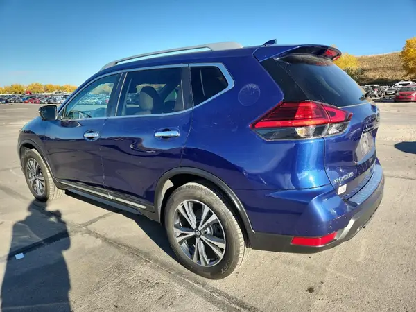 5N1AT2MV1HC731717 2017 NISSAN ROGUE - Image 2