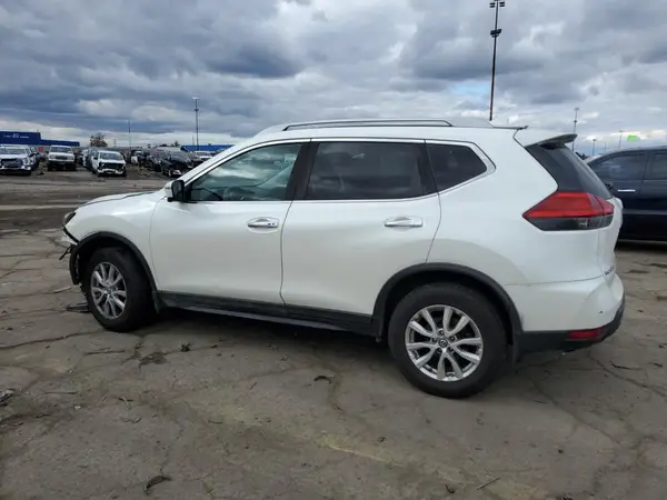 5N1AT2MV1HC733967 2017 NISSAN ROGUE - Image 2