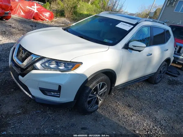 5N1AT2MV1HC736321 2017 NISSAN ROGUE - Image 2