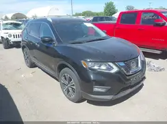 5N1AT2MV1HC738120 2017 NISSAN ROGUE