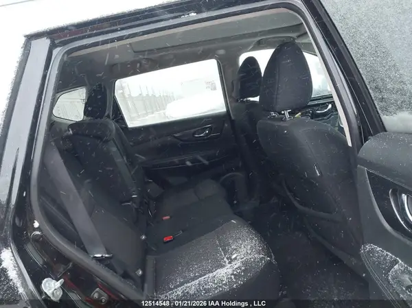 5N1AT2MV1HC747948 2017 NISSAN ROGUE - Image 8