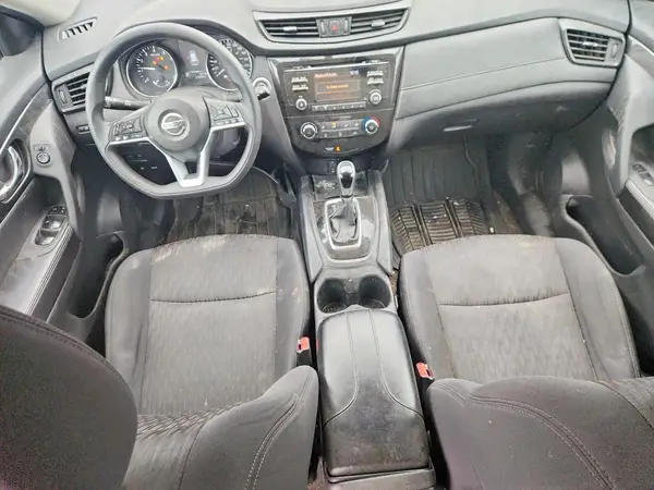 5N1AT2MV1HC751935 2017 NISSAN ROGUE - Image 8