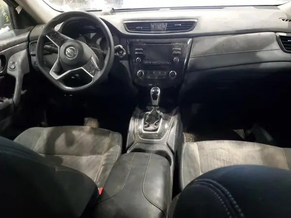 5N1AT2MV1HC755760 2017 NISSAN ROGUE - Image 8