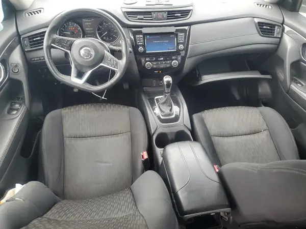 5N1AT2MV1HC762675 2017 NISSAN ROGUE - Image 8