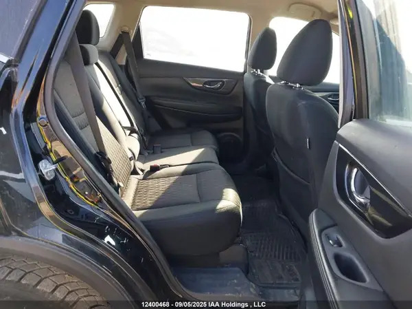 5N1AT2MV1HC768525 2017 NISSAN ROGUE - Image 8