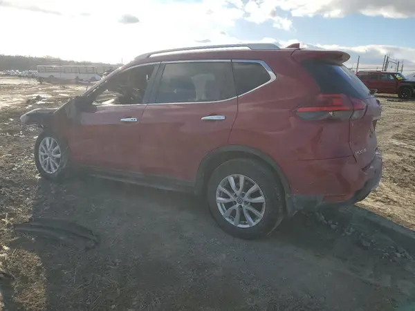 5N1AT2MV1HC768606 2017 NISSAN ROGUE - Image 2