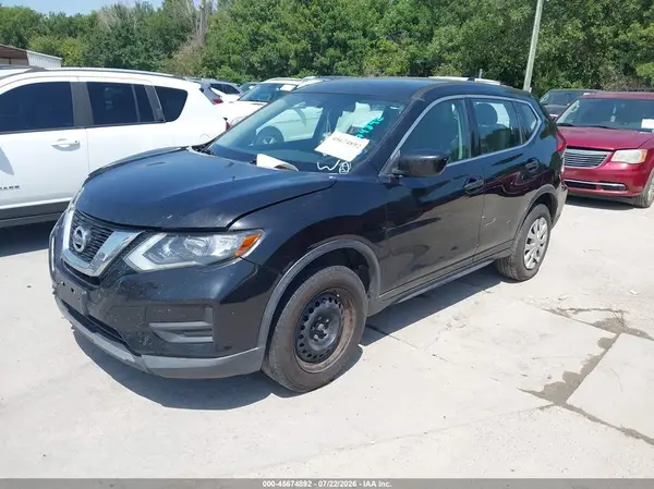 5N1AT2MV1HC773966 2017 NISSAN ROGUE - Image 2