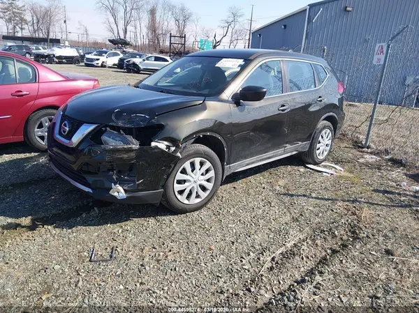 5N1AT2MV1HC779170 2017 NISSAN ROGUE - Image 2