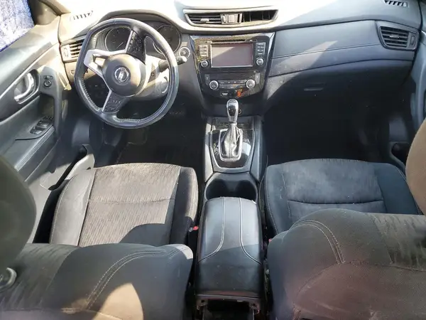 5N1AT2MV1HC780089 2017 NISSAN ROGUE - Image 8