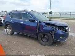 5N1AT2MV1HC780626 2017 NISSAN ROGUE