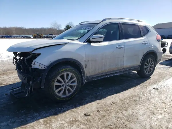 5N1AT2MV1HC780965 2017 NISSAN ROGUE - Image 1