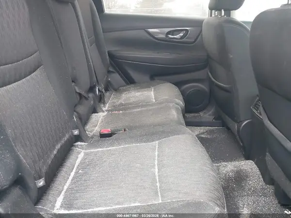5N1AT2MV1HC781193 2017 NISSAN ROGUE - Image 8
