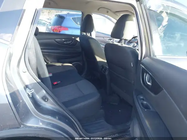 5N1AT2MV1HC785423 2017 NISSAN ROGUE - Image 8