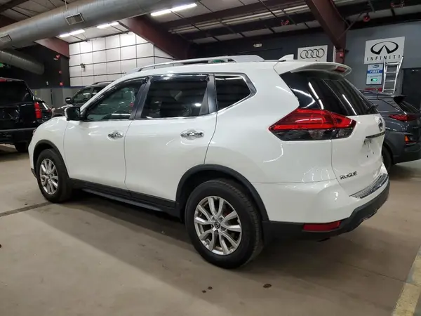 5N1AT2MV1HC786393 2017 NISSAN ROGUE - Image 2