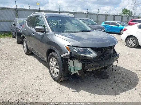 5N1AT2MV1HC792095 2017 NISSAN ROGUE - Image 1