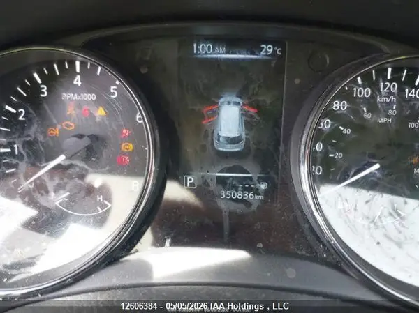 5N1AT2MV1HC795997 2017 NISSAN ROGUE - Image 8
