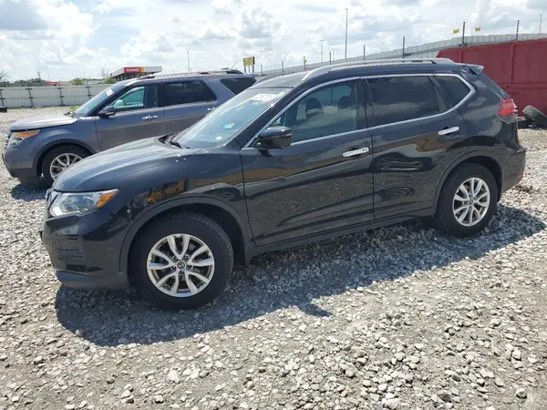 5N1AT2MV1HC796566 2017 NISSAN ROGUE - Image 1