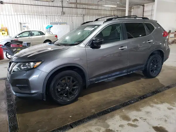 5N1AT2MV1HC802897 2017 NISSAN ROGUE - Image 1
