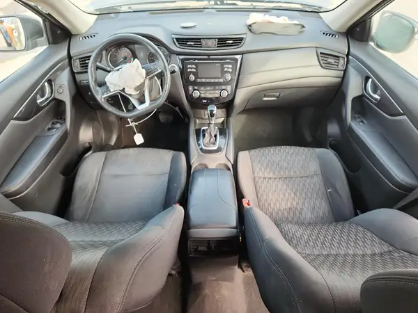 5N1AT2MV1HC804715 2017 NISSAN ROGUE - Image 8