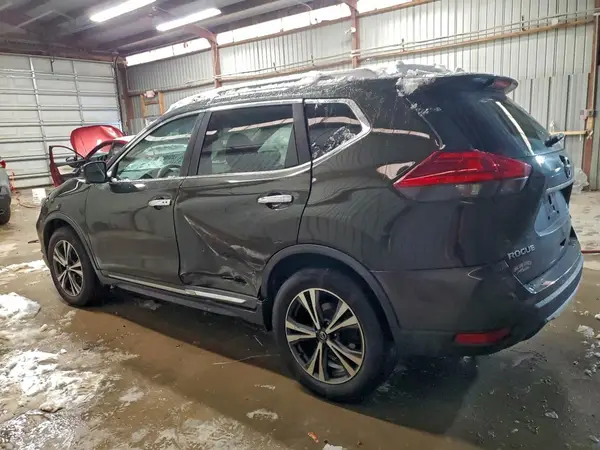 5N1AT2MV1HC805198 2017 NISSAN ROGUE - Image 2
