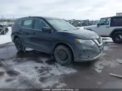 5N1AT2MV1HC806545 2017 NISSAN ROGUE