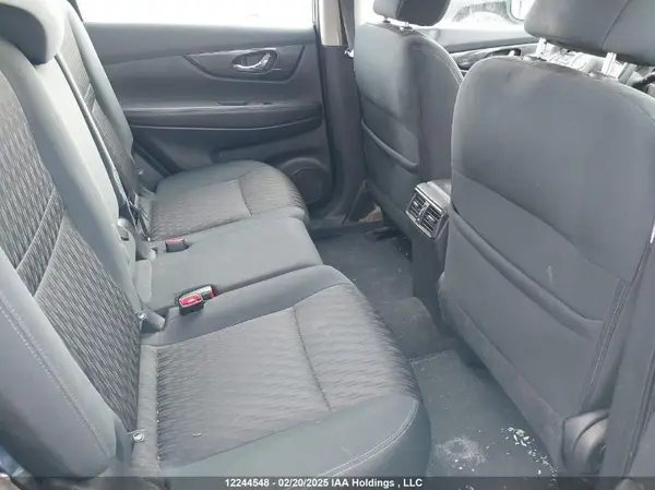 5N1AT2MV1HC806545 2017 NISSAN ROGUE - Image 8