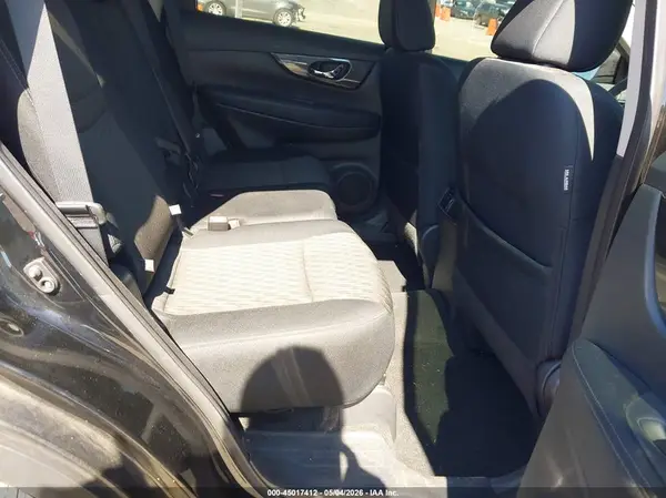 5N1AT2MV1HC811700 2017 NISSAN ROGUE - Image 8