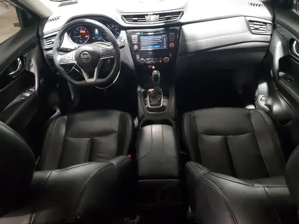 5N1AT2MV1HC812605 2017 NISSAN ROGUE - Image 8