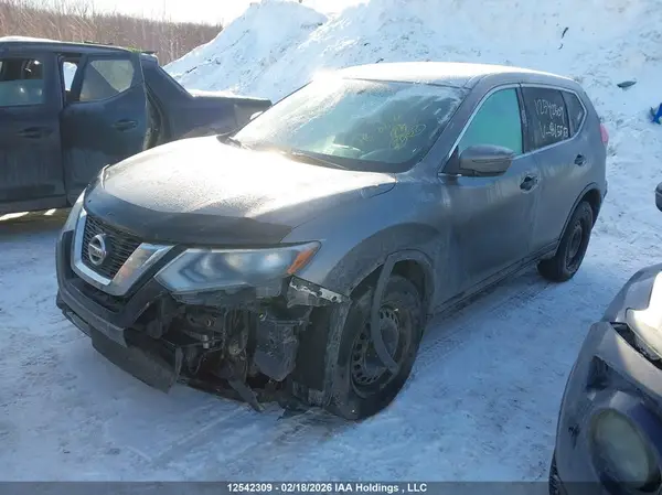 5N1AT2MV1HC815553 2017 NISSAN ROGUE - Image 2