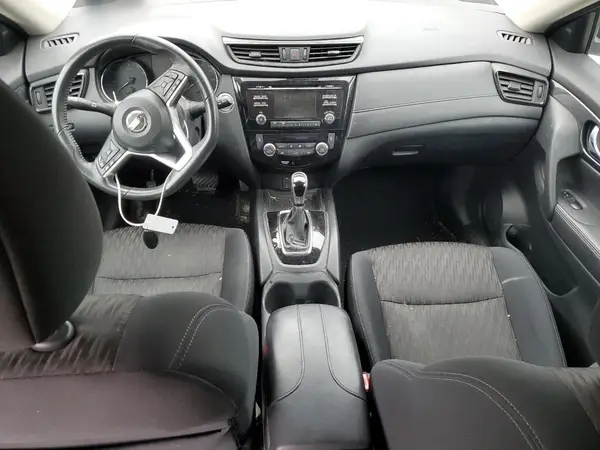 5N1AT2MV1HC823085 2017 NISSAN ROGUE - Image 8