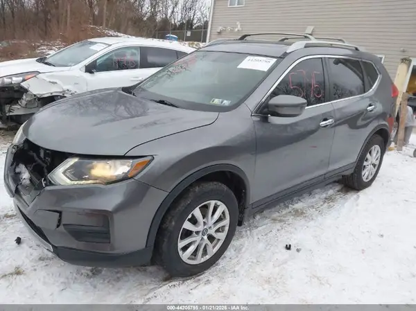 5N1AT2MV1HC826536 2017 NISSAN ROGUE - Image 2