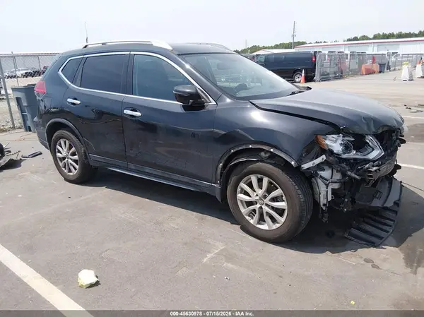 5N1AT2MV1HC830344 2017 NISSAN ROGUE - Image 1