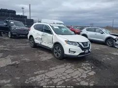 5N1AT2MV1HC830652 2017 NISSAN ROGUE