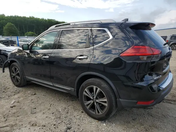 5N1AT2MV1HC837133 2017 NISSAN ROGUE - Image 2