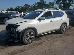 5N1AT2MV1HC840632 2017 NISSAN ROGUE