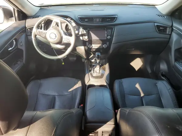 5N1AT2MV1HC840632 2017 NISSAN ROGUE - Image 8
