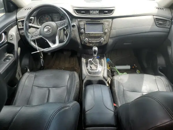 5N1AT2MV1HC843773 2017 NISSAN ROGUE - Image 8