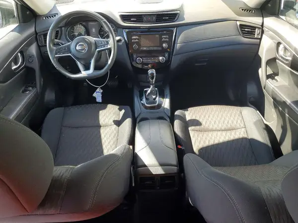 5N1AT2MV1HC847516 2017 NISSAN ROGUE - Image 8