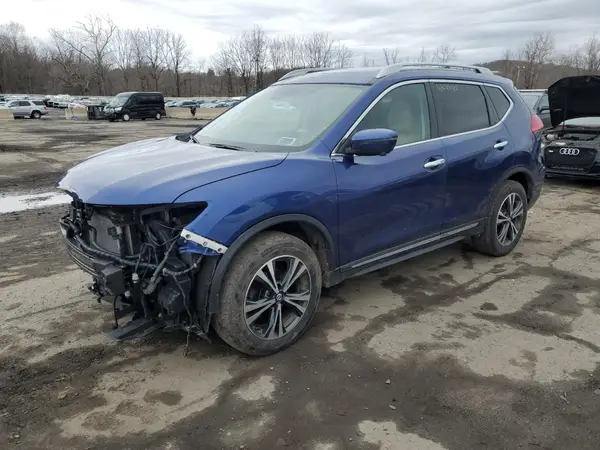 5N1AT2MV1HC848973 2017 NISSAN ROGUE - Image 1