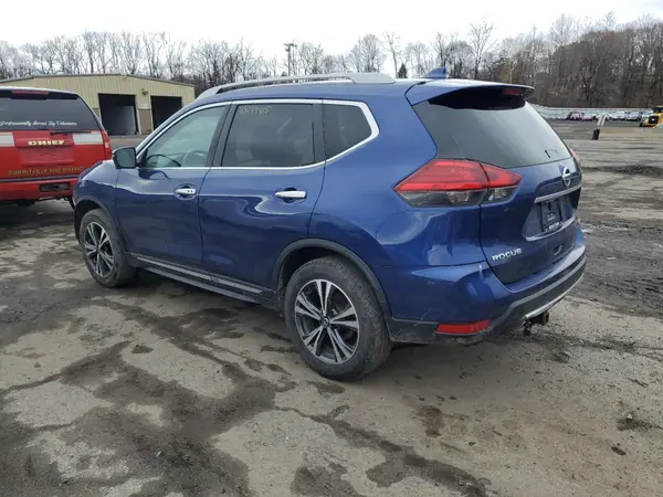5N1AT2MV1HC848973 2017 NISSAN ROGUE - Image 2