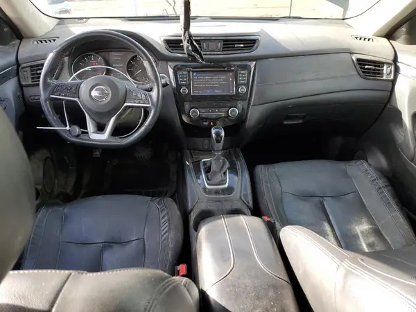5N1AT2MV1HC863764 2017 NISSAN ROGUE - Image 8