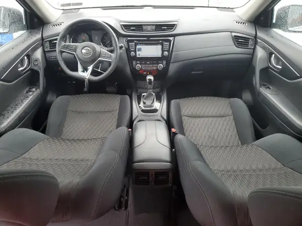 5N1AT2MV1HC866261 2017 NISSAN ROGUE - Image 8