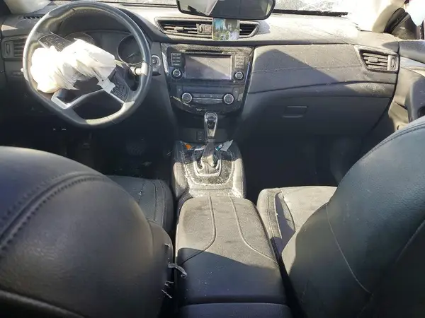 5N1AT2MV1HC867040 2017 NISSAN ROGUE - Image 8