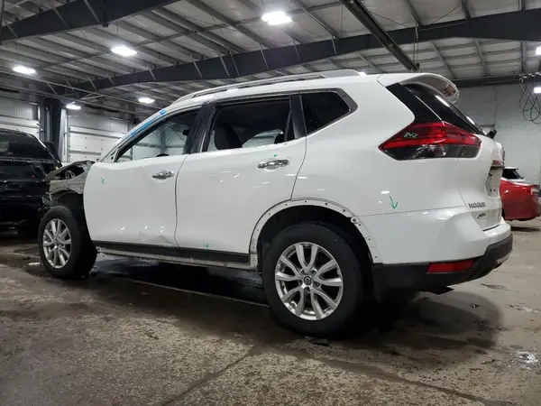 5N1AT2MV1HC867636 2017 NISSAN ROGUE - Image 2