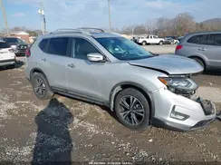 5N1AT2MV1HC868768 2017 NISSAN ROGUE