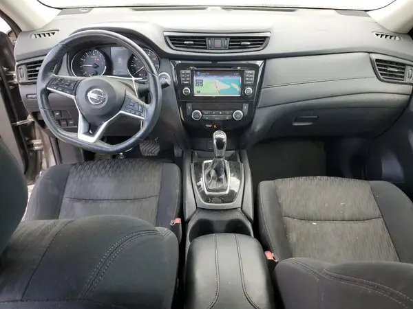 5N1AT2MV1HC871704 2017 NISSAN ROGUE - Image 8